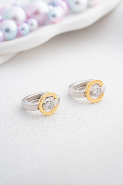 Nereze 925 Ayar Gümüş Rodyum Kaplama Sallantılı 12 mm Sarı Halka Tektaş Küpe