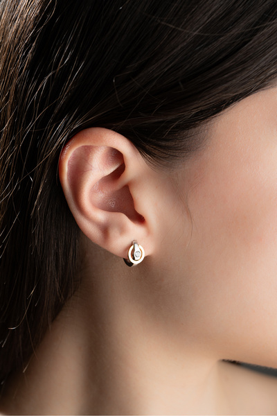 Nereze 925 Ayar Gümüş Rodyum Kaplama Sallantılı 12 mm Sarı Halka Tektaş Küpe