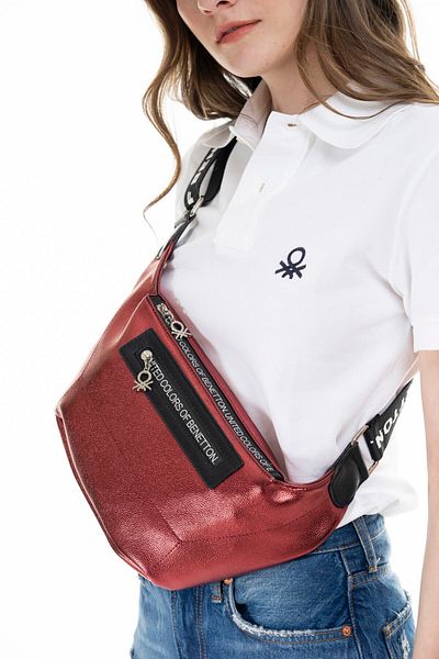 United Colors of Benetton Claret Red - Black Women's Messenger Bag BNT134