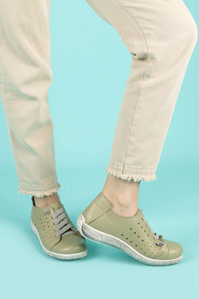 Getcho Dunde Women's Genuine Leather Green Casual Shoes