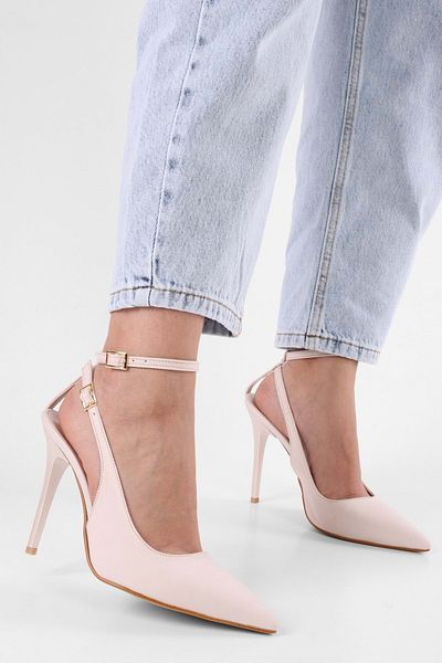 Shoeberry Mila Tan Damen-Fußriemchen mit Satingürtel