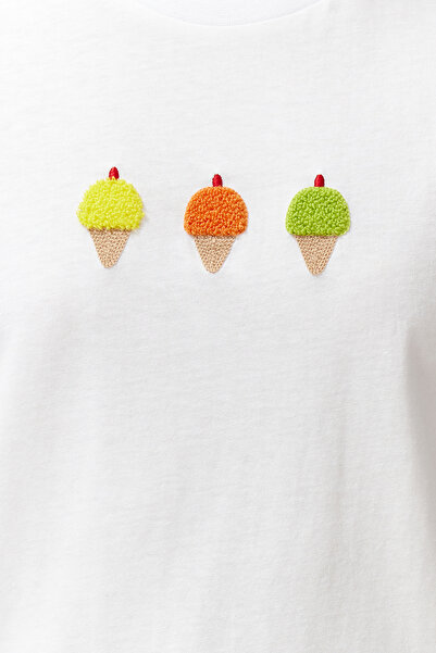 Trendyol Collection White 100% Cotton Embroidered Regular/Regular Fit Crew Neck Knitted T-Shirt TWOSS24TS00207