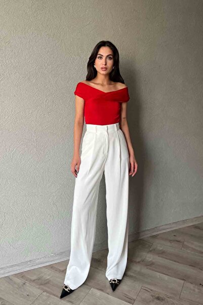 Seda Yalçın Atelier Kırmızı Asimetrik Kolsuz Bluz