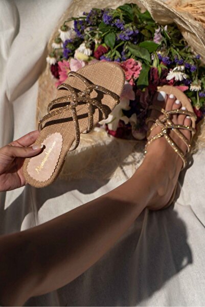 NİŞANTAŞI SHOES Dámske papuče Bowie Slamený Matte Stone Detail Cross Band Flat Sole