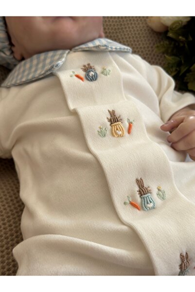 Mama Miel Baby Mavi Pötikare Kumaş Şortlu El İşi Tavşan Detaylı Çıtçıtlı Body Kasket Takım