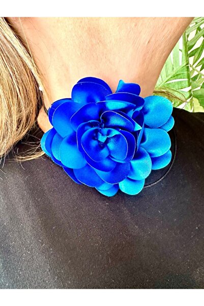 alsaccessories قلادة نسائية من القماش برباط باللون الأزرق على شكل زهرة، قلادة وردية