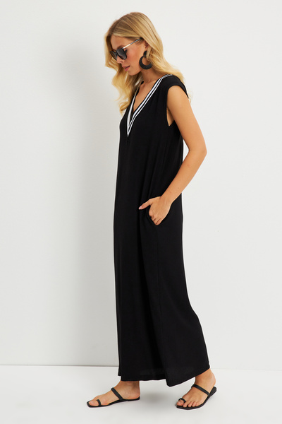 Cool & Sexy Kadın Siyah V Yaka Bloklu Maxi Elbise EY2779
