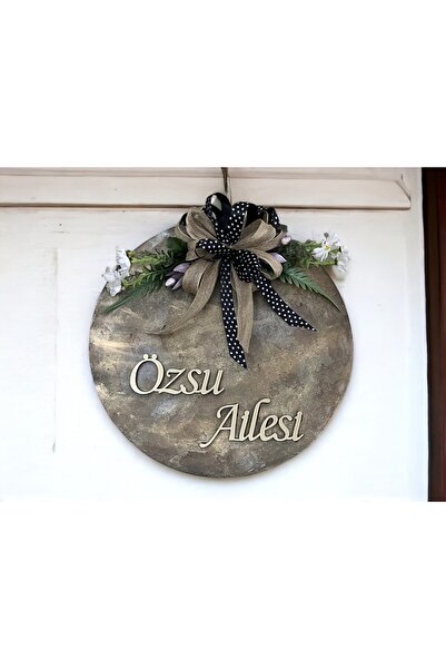 woodline KİŞİYE ÖZEL AHŞAP KURDELALI KAPI SÜSÜ 35 CM