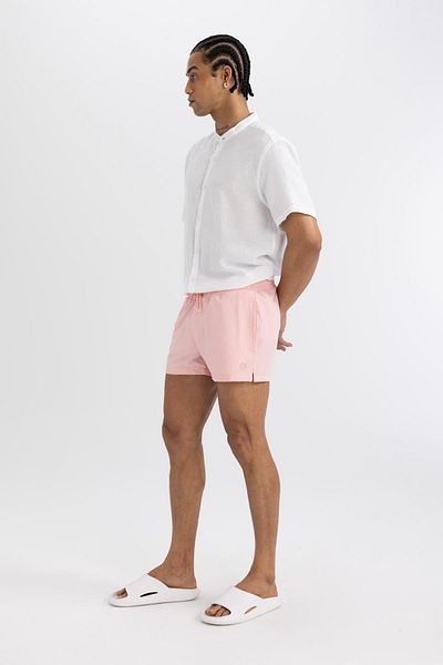 DeFacto Fit Andy bedruckte, dehnbare, strukturierte, kurze Sport-Shorts für Herren B5987ax24hs