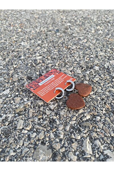 Kashpanya natural star stone earrings