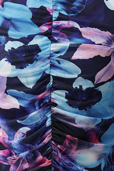 Trendyol Collection Modrá pletená blůza s abstraktním vzorem/závěsem, pravidelný/normální střih TWOSS24BZ00544