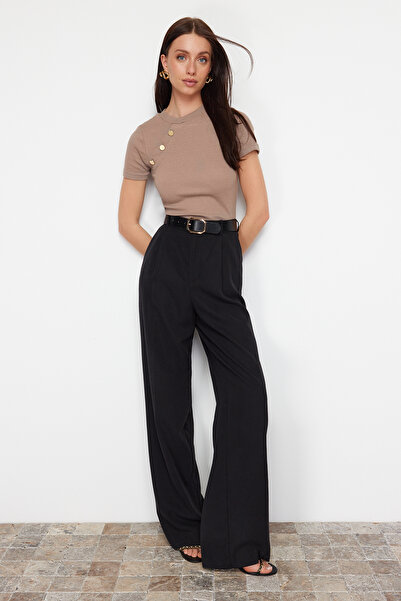 Trendyol Collection Λεπτομερής πλεκτή μπλούζα με μινκ με ραβδώσεις με ραβδώσεις/εφαρμογή ελαστική πλεκτή TWOSS24BZ00536