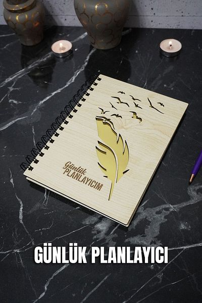 markcat Σημειωματάριο Feather Pen Wood Plan - Αντιγραφή χωρίς ημερομηνία - Daily Planner (ΤΕΤΡΑΔΙΟ ΠΛΗΡΟΦΟΡΙΑΣ ΧΩΡΙΣ ΧΡΟΝΟ) Α5