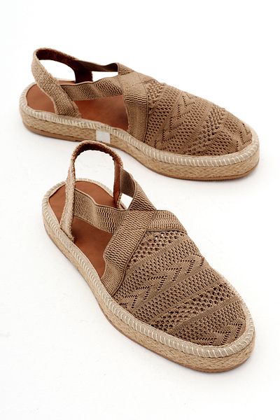 Tonny Black Women's Brown Closed Front Cross Striped Straw Knitwear Sandals