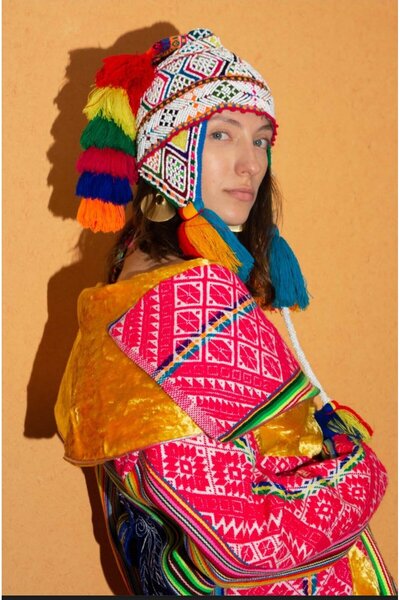 Bashaques Peru El Örmesi Boncuk İşlemeli Bere