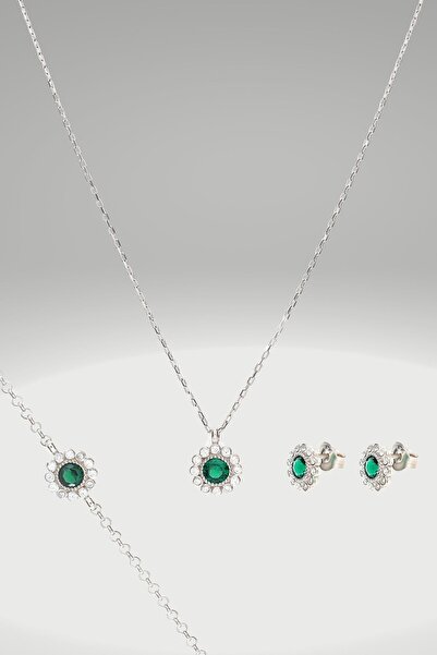 byess 925 Ayar Gümüş  Yeşil Taşlı Yuvarlak Kolye Küpe Bileklik Set