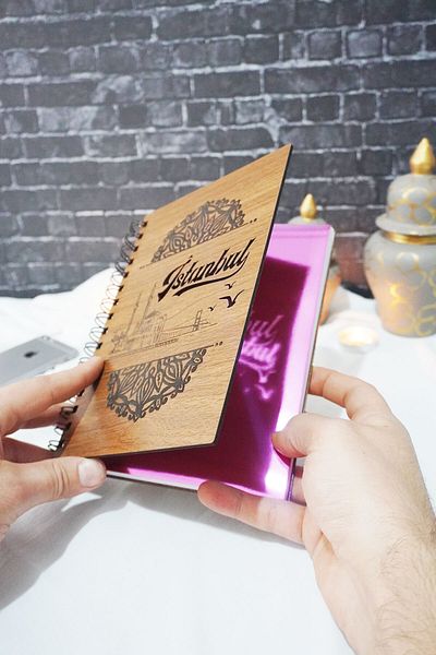 markcat Istanbul Design Wooden Cover Planner - Ατελείωτο Σημειωματάριο Ημερήσιου Προγραμματισμού (ΚΑΡΥΔΙΑ) A5 Αντιγραφή χωρίς ημερομηνία