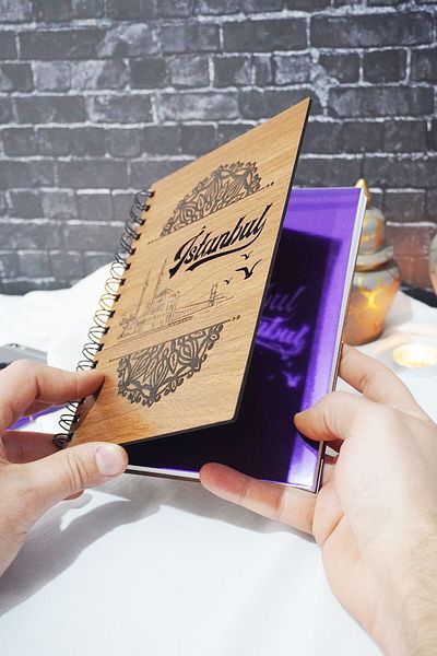 markcat Caiet de planuri cu copertă din lemn de design Istanbul - Agenda fără timp - Caiet de planificare zilnică (NUT) A5