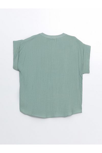 LC Waikiki Damenbluse – ausfallender Kragen, gerader Schnitt, kurze Ärmel