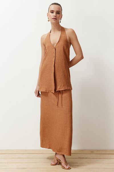 Trendyol Collection Camel Regular Linen Look Buttoned Woven Vest TWOSS24YE00046