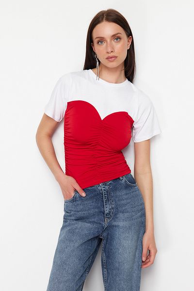 Trendyol Collection Red Color Blocked Fitted/Fitted Short Sleeve Stretch Knitted Blouse with Shirring Detail TWOSS24BZ00421