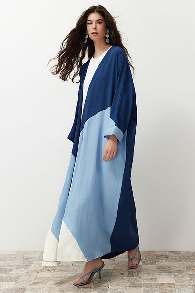 Trendyol Modest Lange, indigoblaue, gewebte Kappe - Ferace TCTSS24KF00002