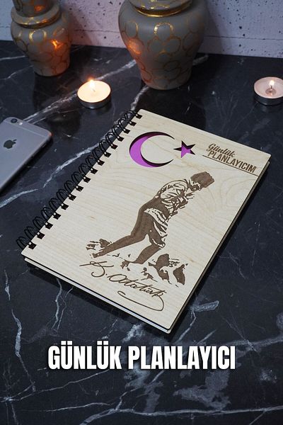 markcat Caiet de planuri din lemn Mustafa Kemal Atatürk - Agenda nedatat - Planificator zilnic (CAIET DE PLANIFICARE) A5