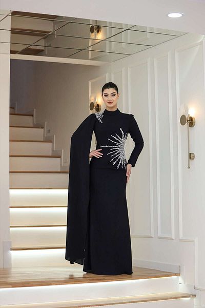 Halezademoda Crepe Shoulder and Waist Stone Embroidered Evening Dress Sun