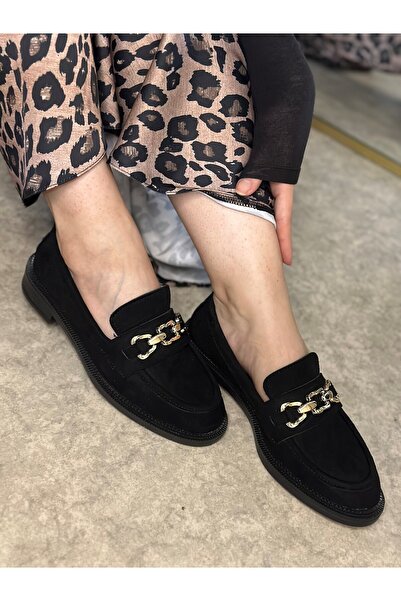 İmerShoes Жіночі чорні замшеві мокасини на низькому каблуці з ланцюжком і овальним носком 150