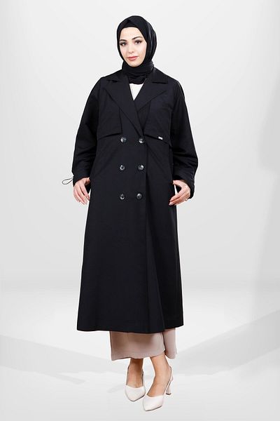 Beyza 3838 Μοντέλο Μαύρη Hijab Trench Coat - Λεπτομέρεια με κουμπί