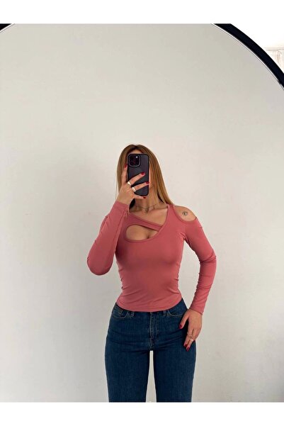 ELBEY omuz ve ön dekolte uzun kollu sandy crop bluz