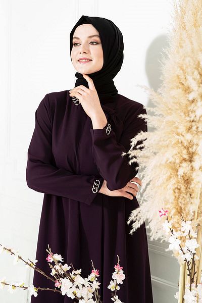 Beyza Plum Ferace 3466 - Λεπτομέρεια αξεσουάρ αλυσίδας χορηγίας