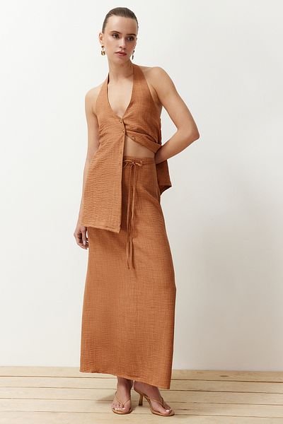 Trendyol Collection Camel fűzőöv részletes vászon megjelenésű Maxi szövött szoknya TWOSS24ET00186