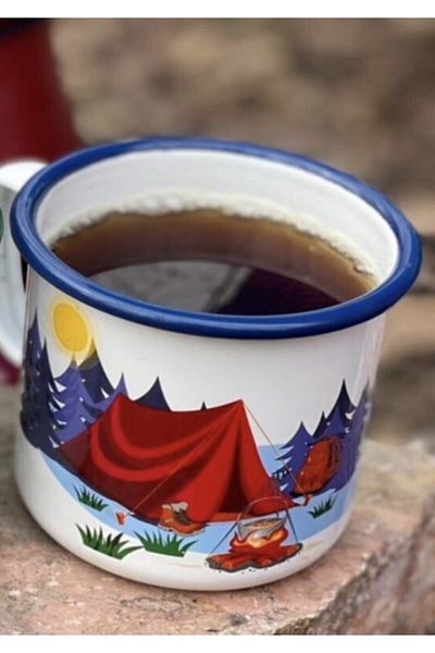 CAMPOUT كوب خيمة أبيض مطلي بالمينا من Nurgaz
