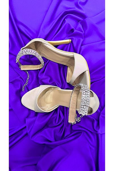 Pine Cone Ankle Stoned Heeled Shoes