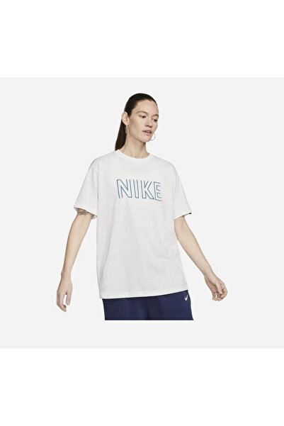 Nike Sportswear Utility Graphic Kadın Beyaz T-Shirt  GÜLER BİBER