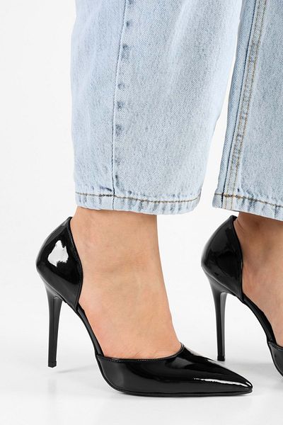 Shoeberry Damen Judith Stiletto aus schwarzem Lackleder