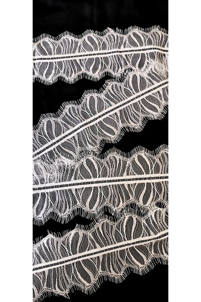 ALTAY TEKSTİL ÜRÜNLERİ Leopard Patterned White Lace Beard Design