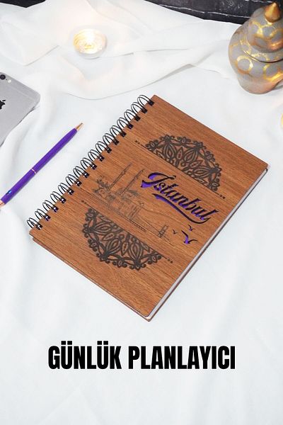 markcat Caiet de planuri cu copertă din lemn de design Istanbul - Agenda fără timp - Caiet de planificare zilnică (NUT) A5