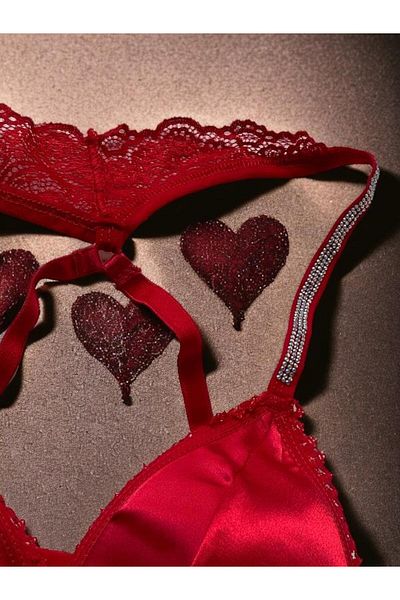 El Major Satin Red Bra and Panty Set - Love