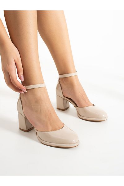 Alemdar Shoes Pantofi de damă cu toc FRANK crem din piele lăcuită