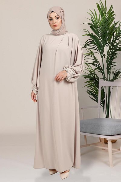 Beyza Μπεζ Φόρεμα Hijab - Μανίκια Şark με πλισέ και λεπτομέρεια με πέρλες 5458
