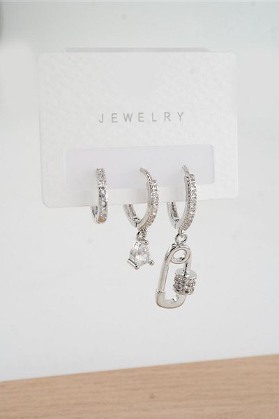 By Zeyna Aksesuar Women's Vip Series Zircon Stone 3-Piece Earrings