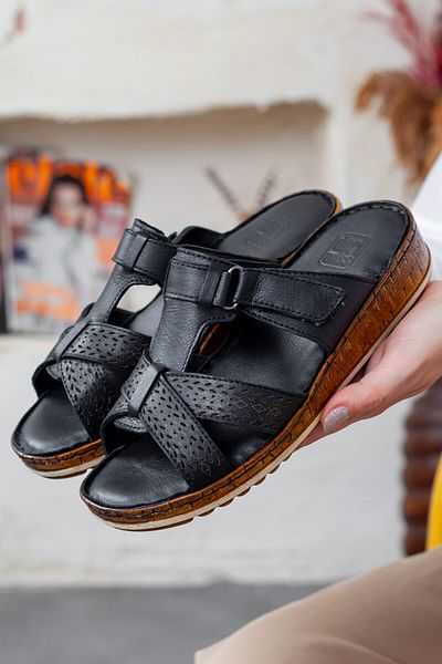 Adım Adım Women's Black Genuine Leather Orthopedic Slippers