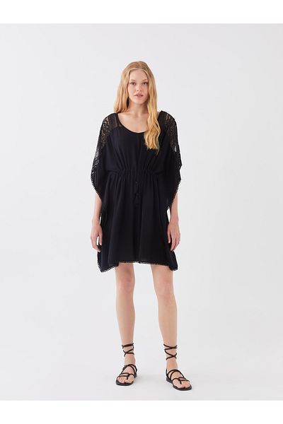 LC Waikiki Besticktes Strandkleid mit V-Ausschnitt und kurzen Ärmeln für Damen