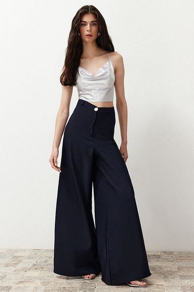 Trendyol Collection Navy Blue Palazzo/Extra Wide Leg Pleated Woven Trousers TWOSS23PL00352