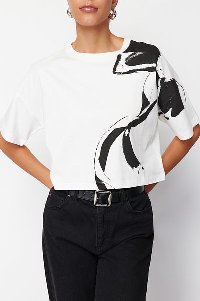 Edit by Trendyol Λευκό πλεκτό μπλουζάκι Regular Fit - TEDSS24TS00032