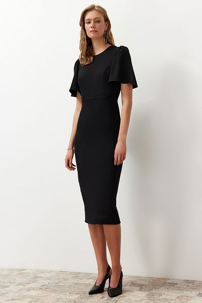 Trendyol Collection Μαύρο μίντι φόρεμα A-Line - Λεπτομέρεια πιέτες στο μανίκι, υφαντή φούστα μολύβι TWOSS24EL00659
