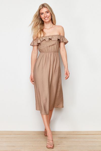 Trendyol Collection Mink Carmen gallér vászon megjelenés Maxi szőtt ruha TWOSS24EL00691