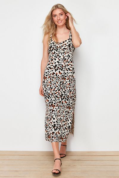 Trendyol Collection Ekrü virágos viszkóz maxi szövött ruha TWOSS24EL00613